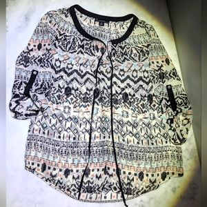 Roll Tab Sleeve Shirt / Boho Style Top